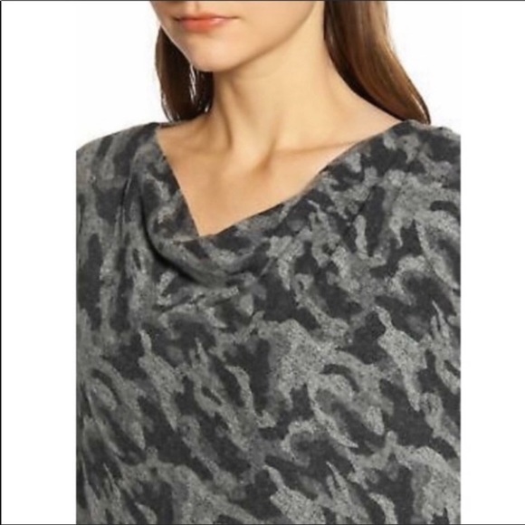 Bobeau Poncho Style Gray and Black Camo Top, OSFM - Picture 12 of 12